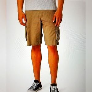 NWT LEE RELAXED FITT NEW RUSSETT ( TAN) SIZE 29